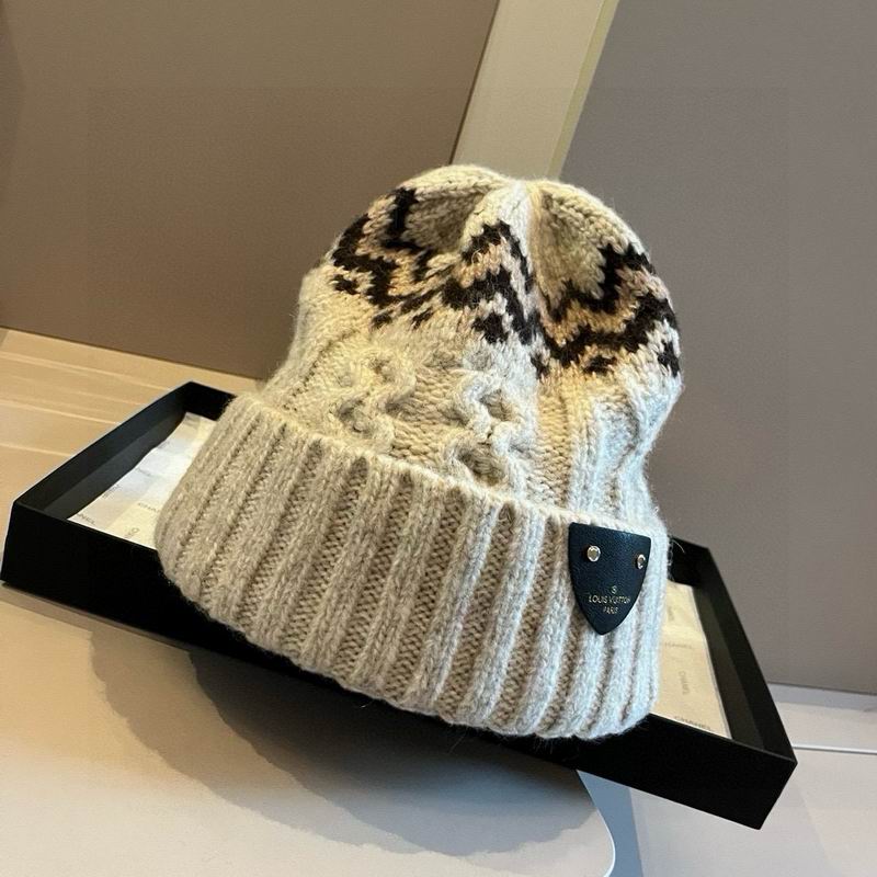 LV Hat 010903